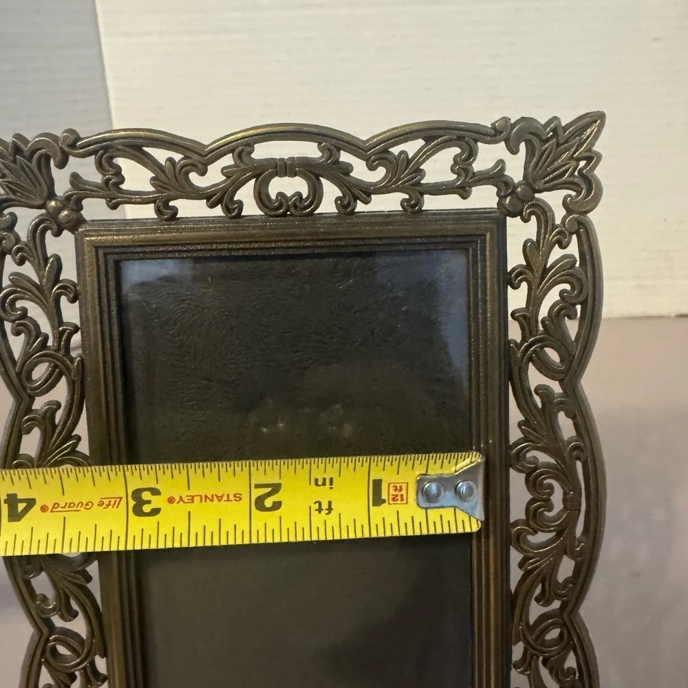 Ornate Gold/Brass Photo Frame